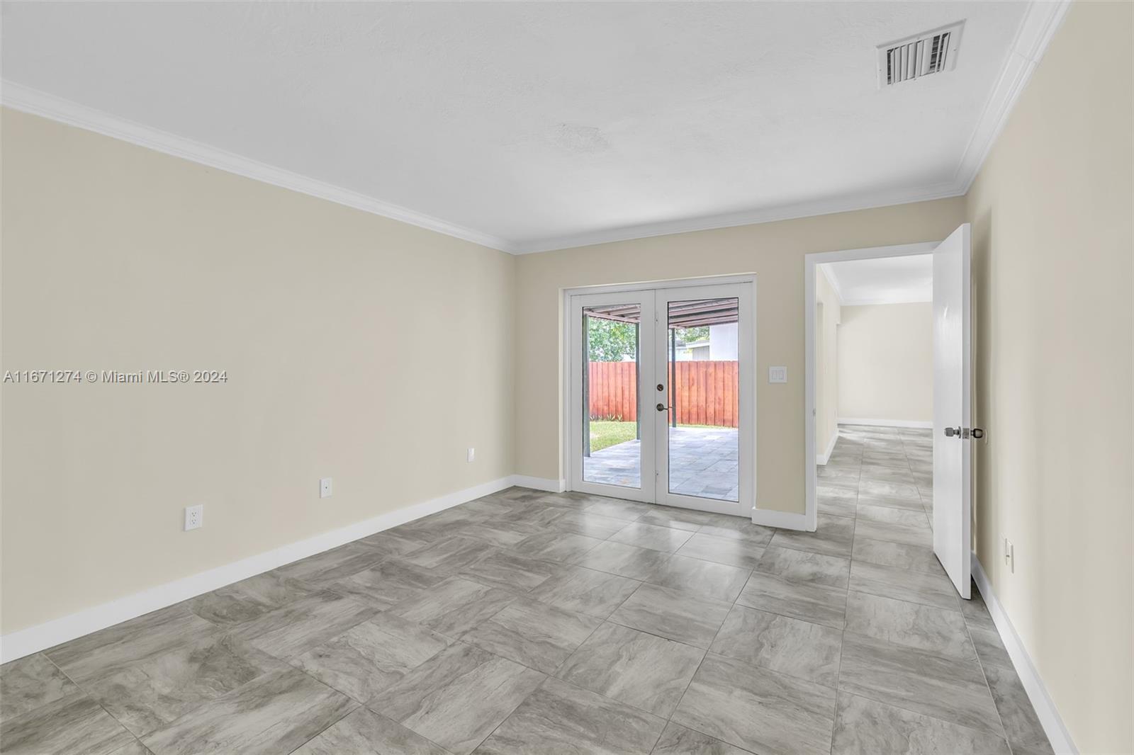 SHORECREST - Residential