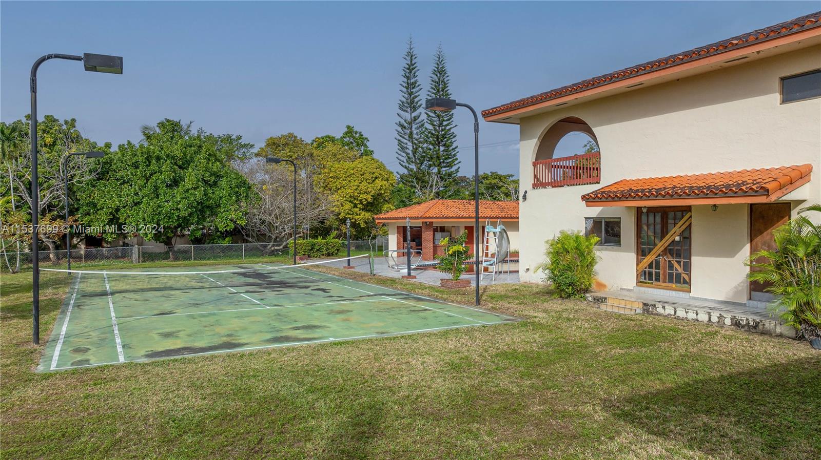 MILLER DRIVE ESTATES - Residential