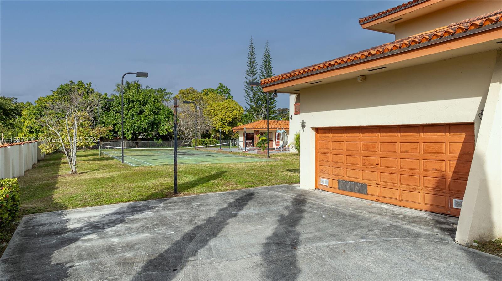 MILLER DRIVE ESTATES - Residential