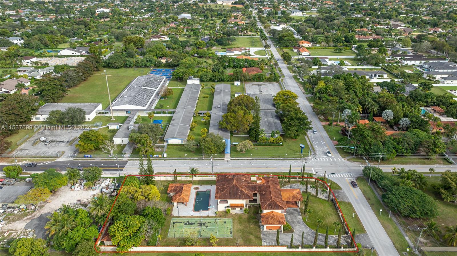 MILLER DRIVE ESTATES - Residential