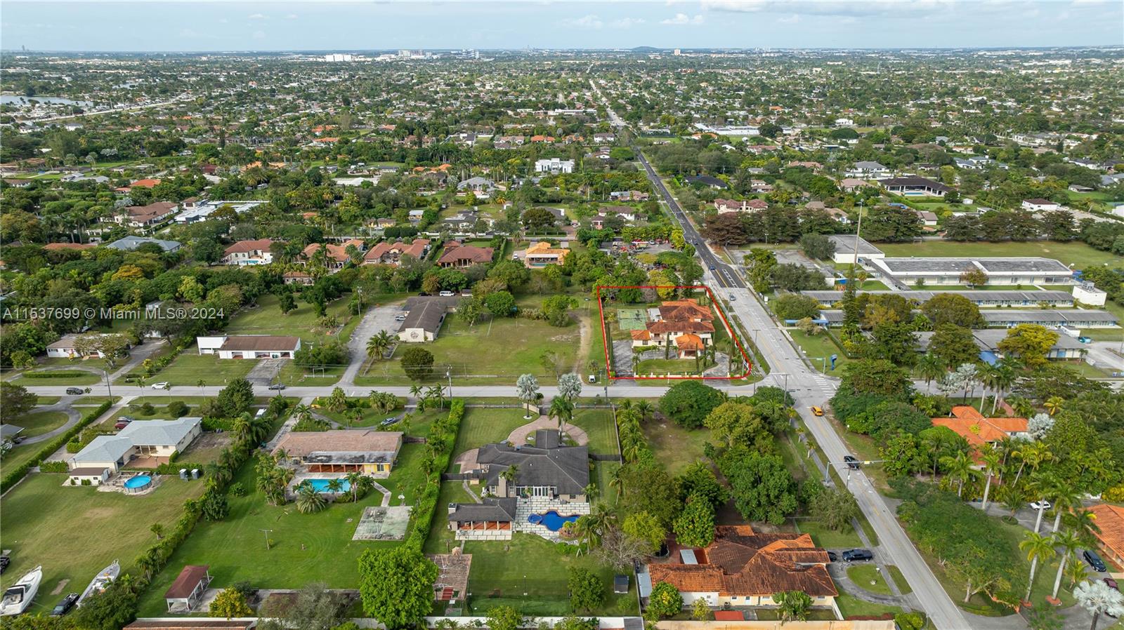 MILLER DRIVE ESTATES - Residential