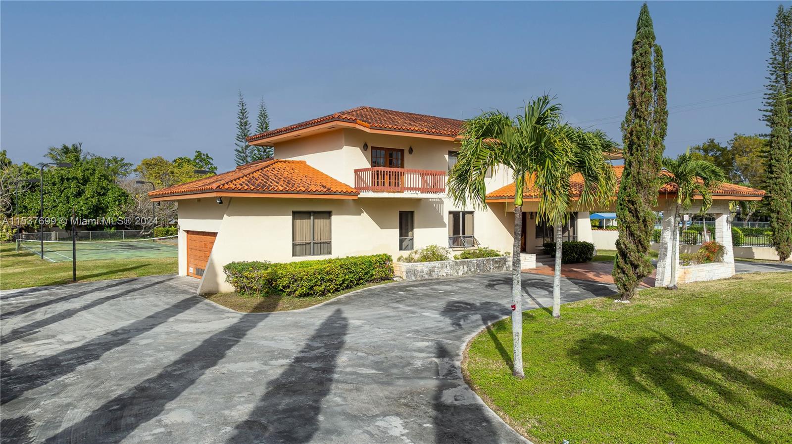 MILLER DRIVE ESTATES - Residential