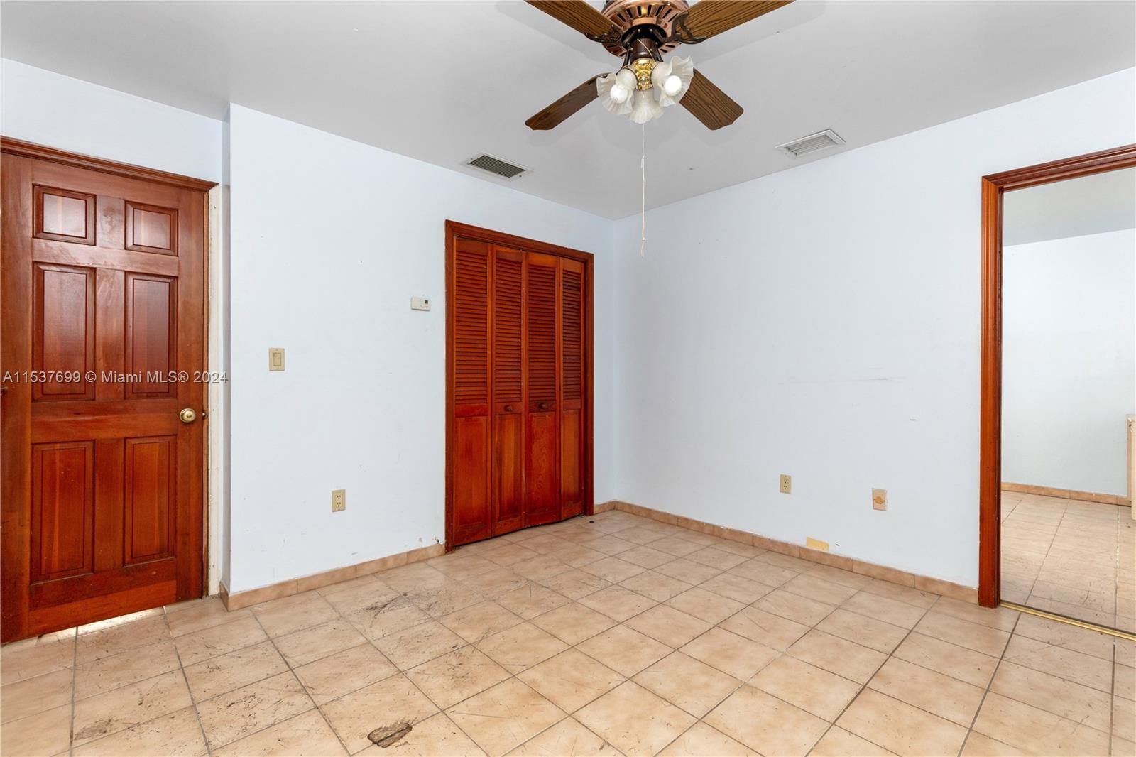 MILLER DRIVE ESTATES - Residential