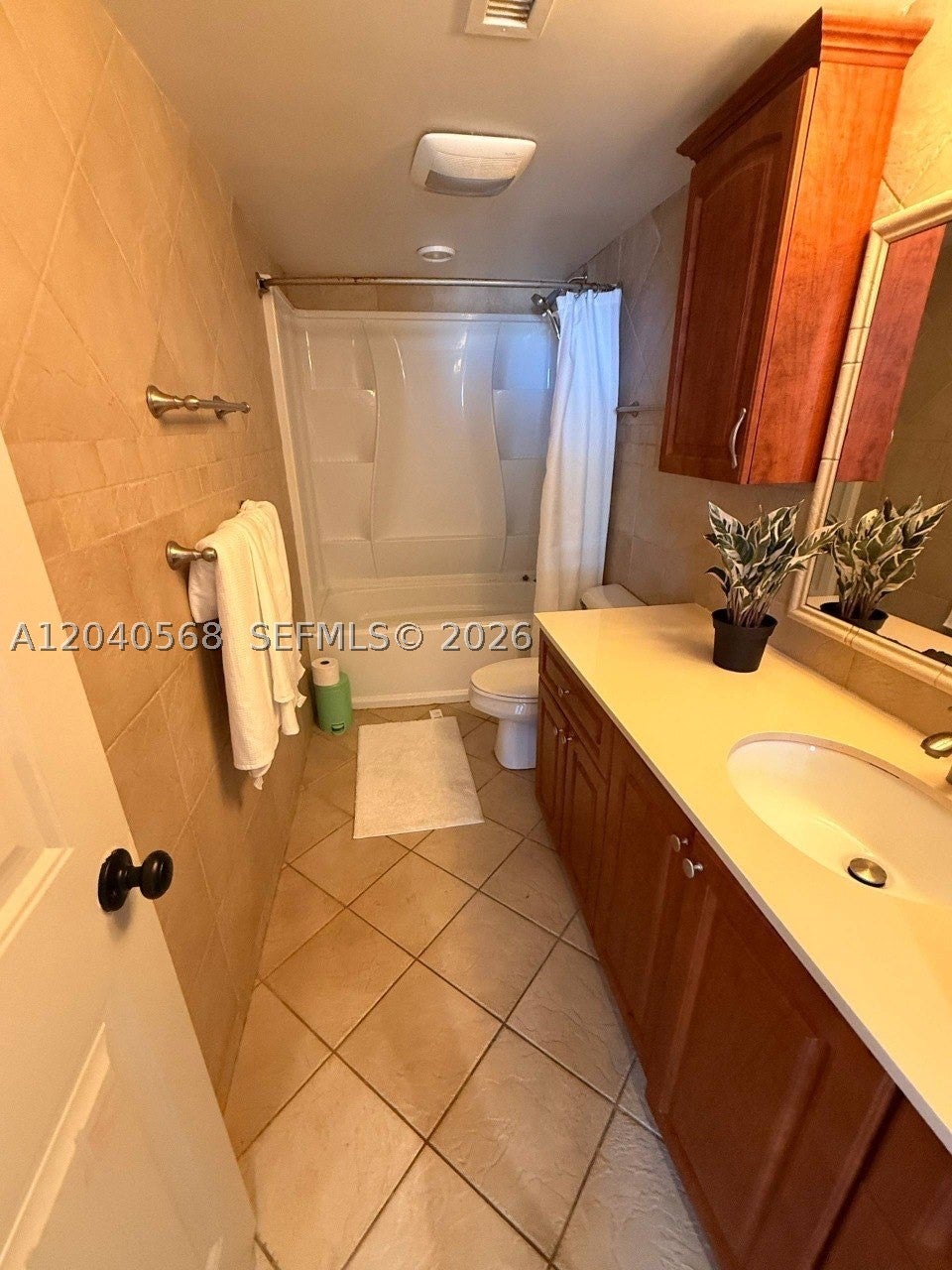 1701 S Ocean Dr 105