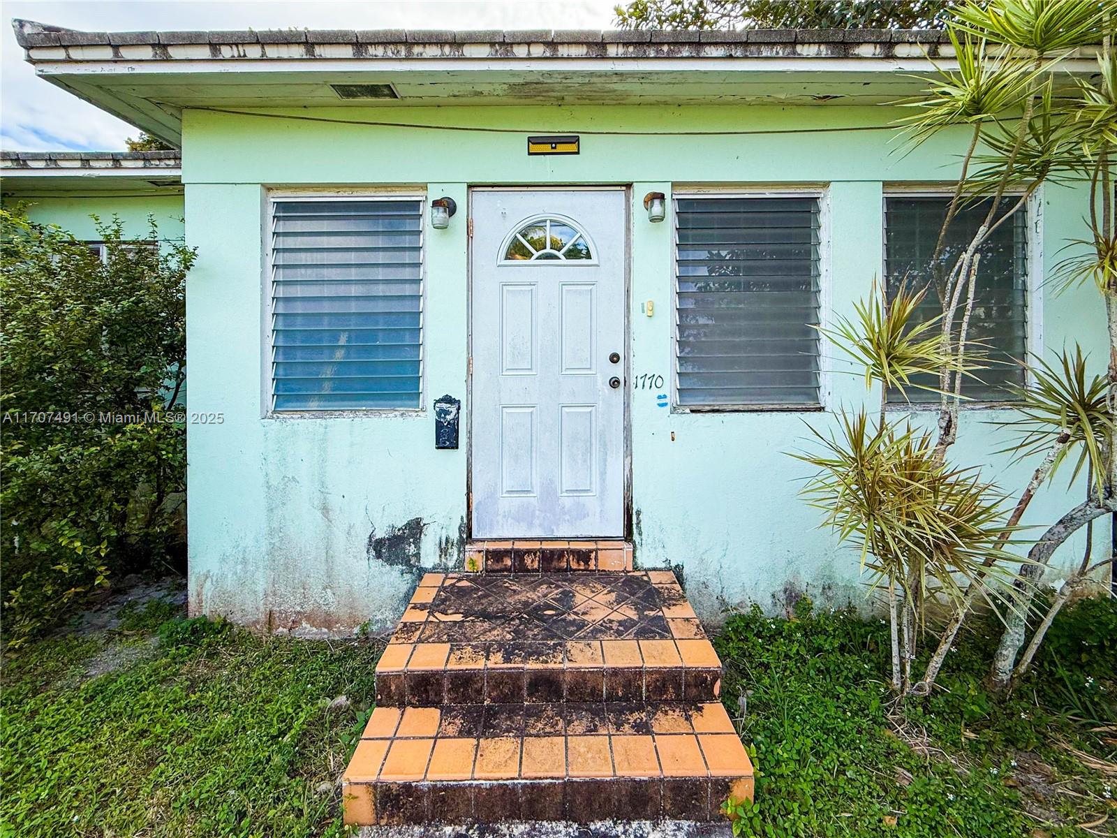 1770 NW 55th Ter