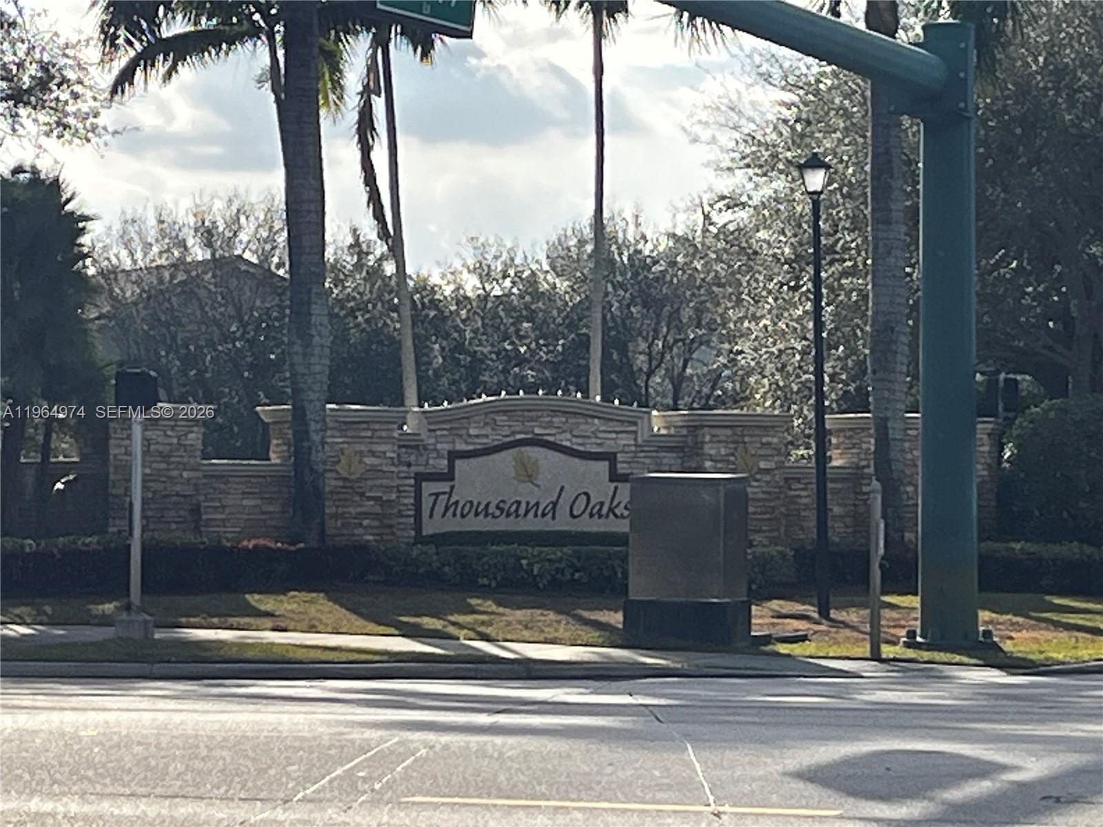 THOUSAND OAKS - Residential