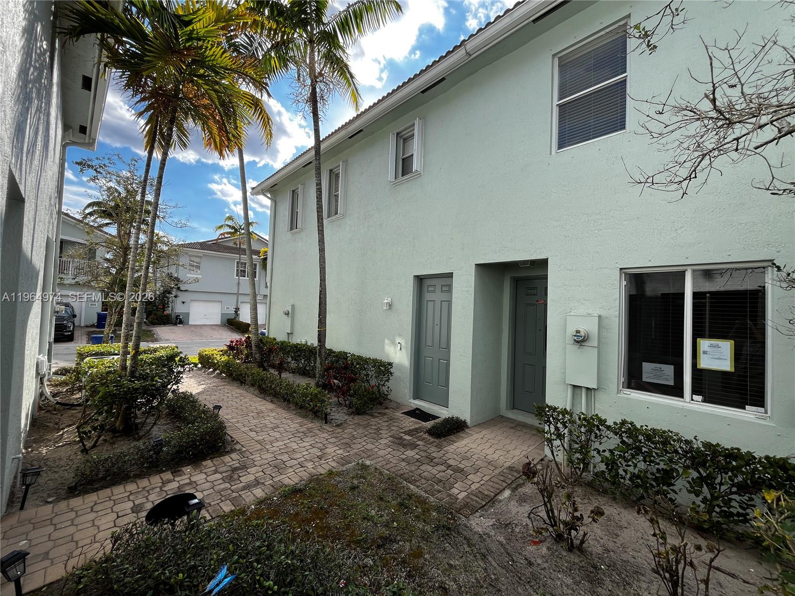 View photos, virtual tours, details... 3021 Laurel Ridge Cir