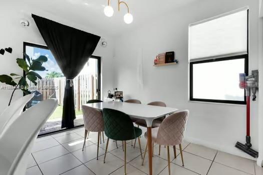 SILVER PALM RESIDENTIAL H - Residential