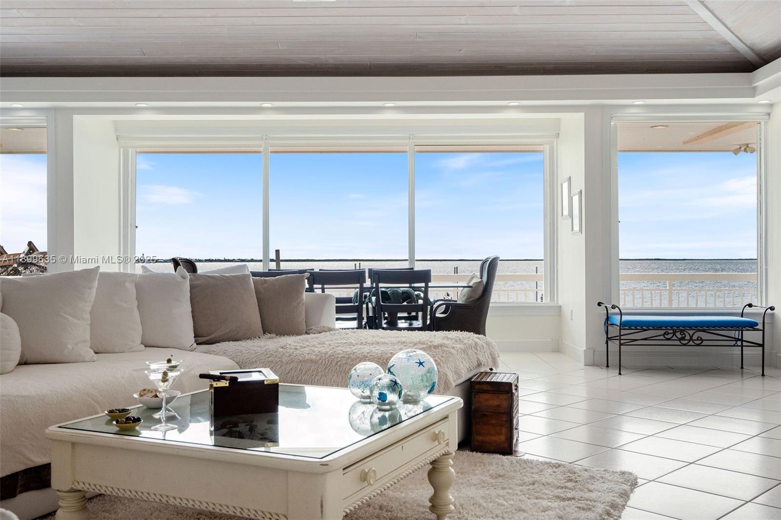 STILLWRIGHT POINT NO 2 - Residential