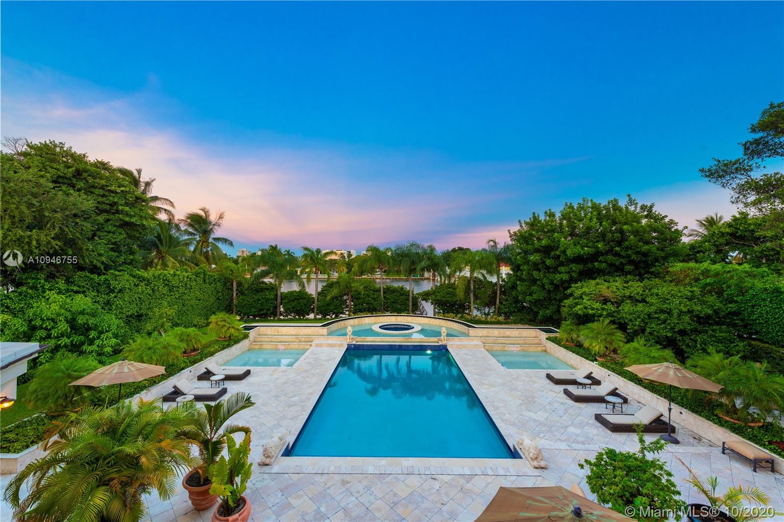 INDIAN CREEK GOLF CLUB IS - Residential