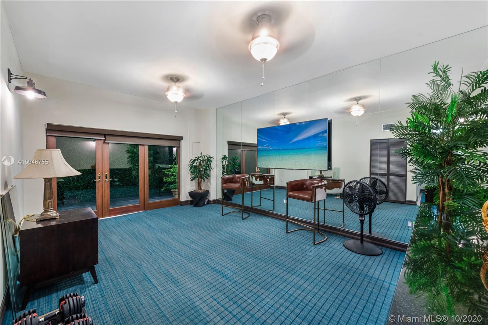 INDIAN CREEK GOLF CLUB IS - Residential