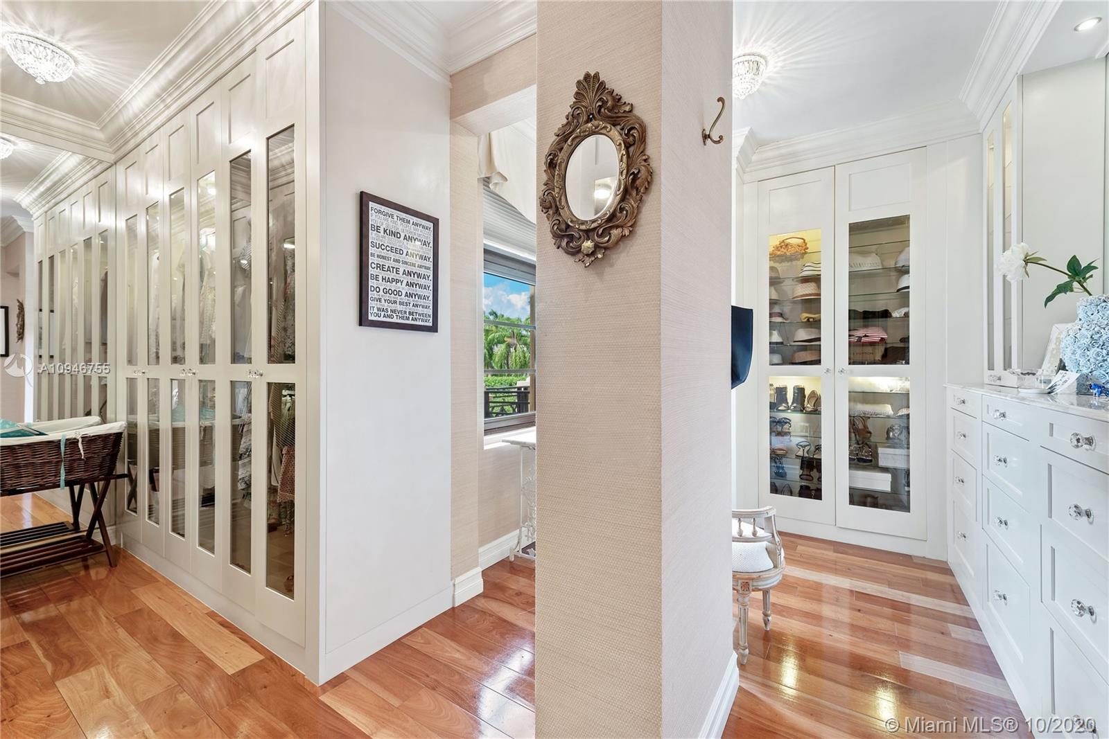 INDIAN CREEK GOLF CLUB IS - Residential