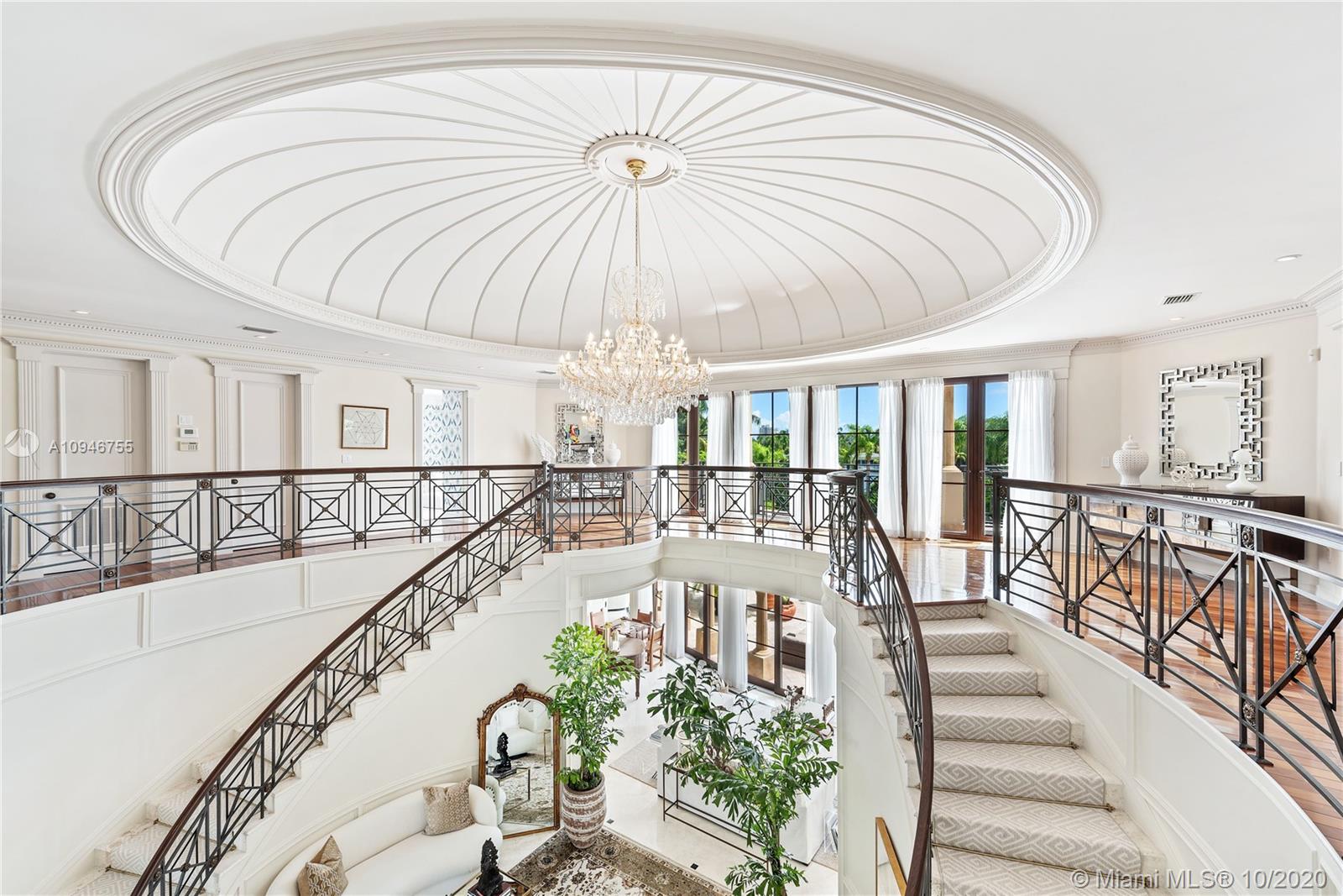 INDIAN CREEK GOLF CLUB IS - Residential