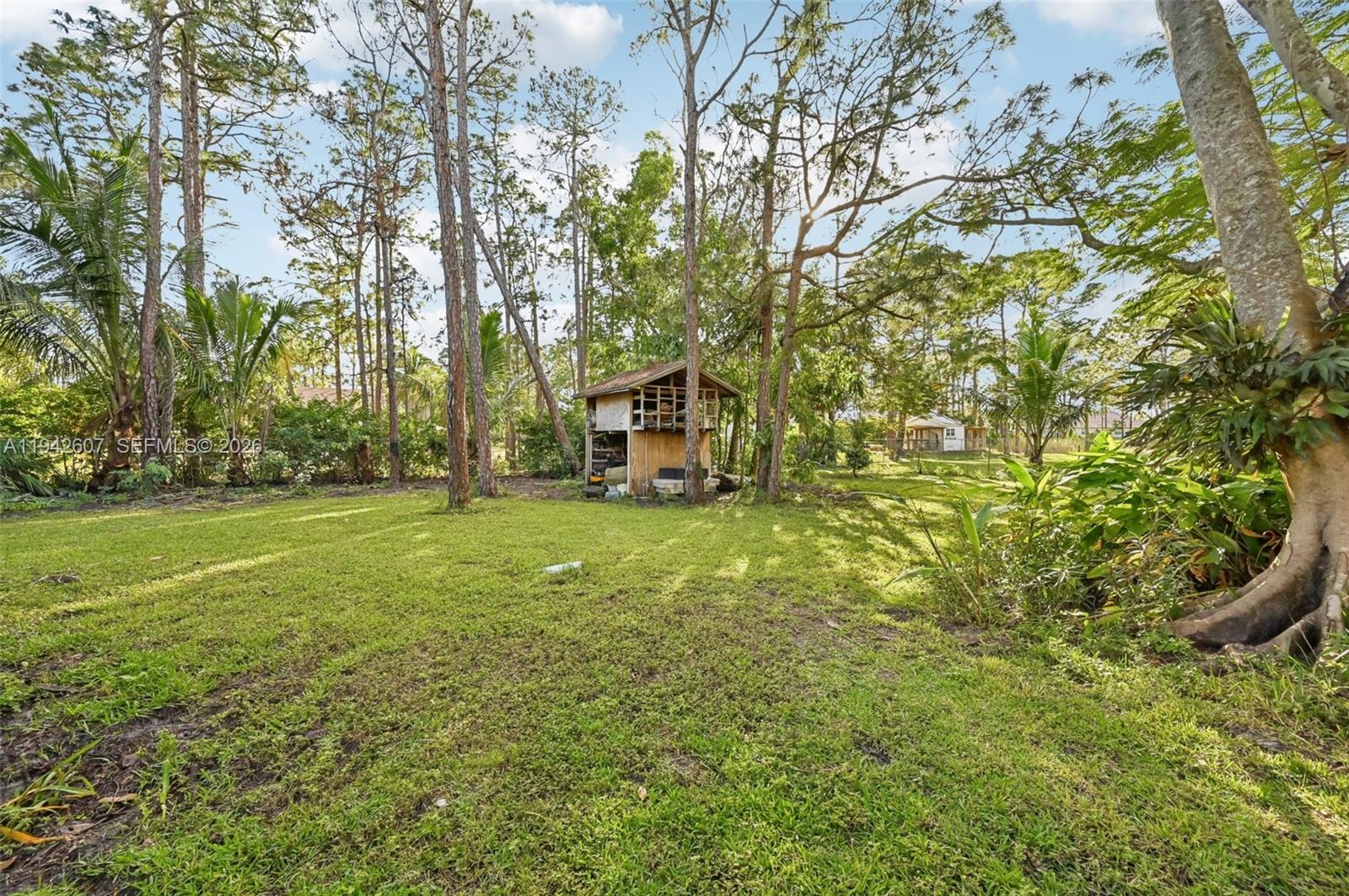 ACREAGE - Residential