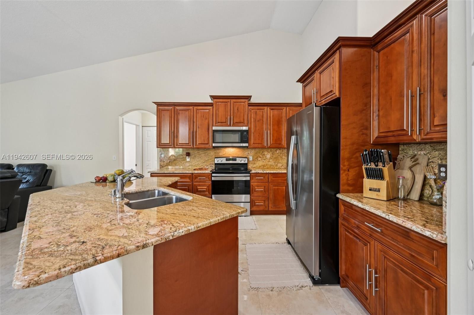 ACREAGE - Residential