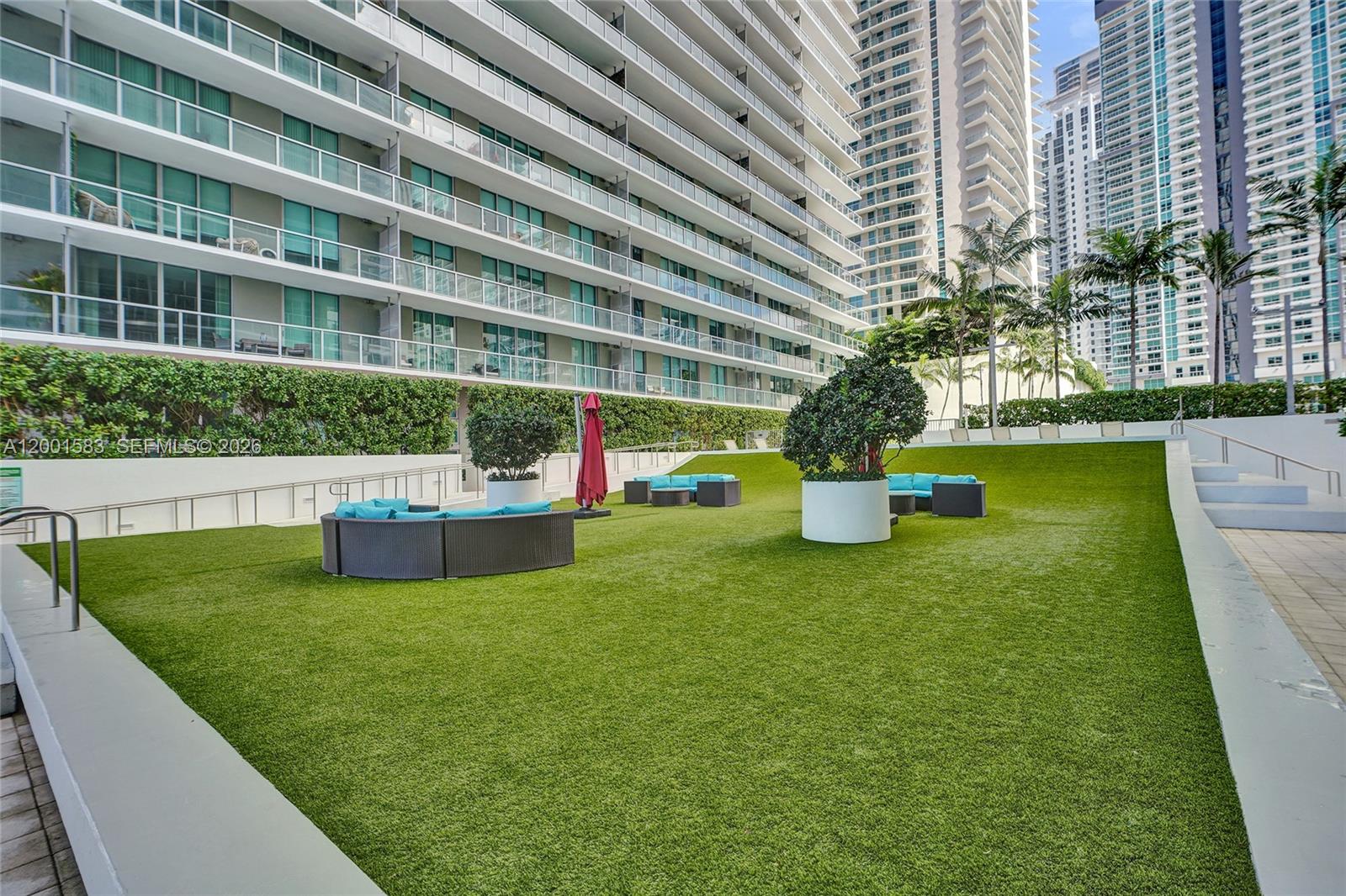 THE AXIS ON BRICKELL II C - Residential Lease