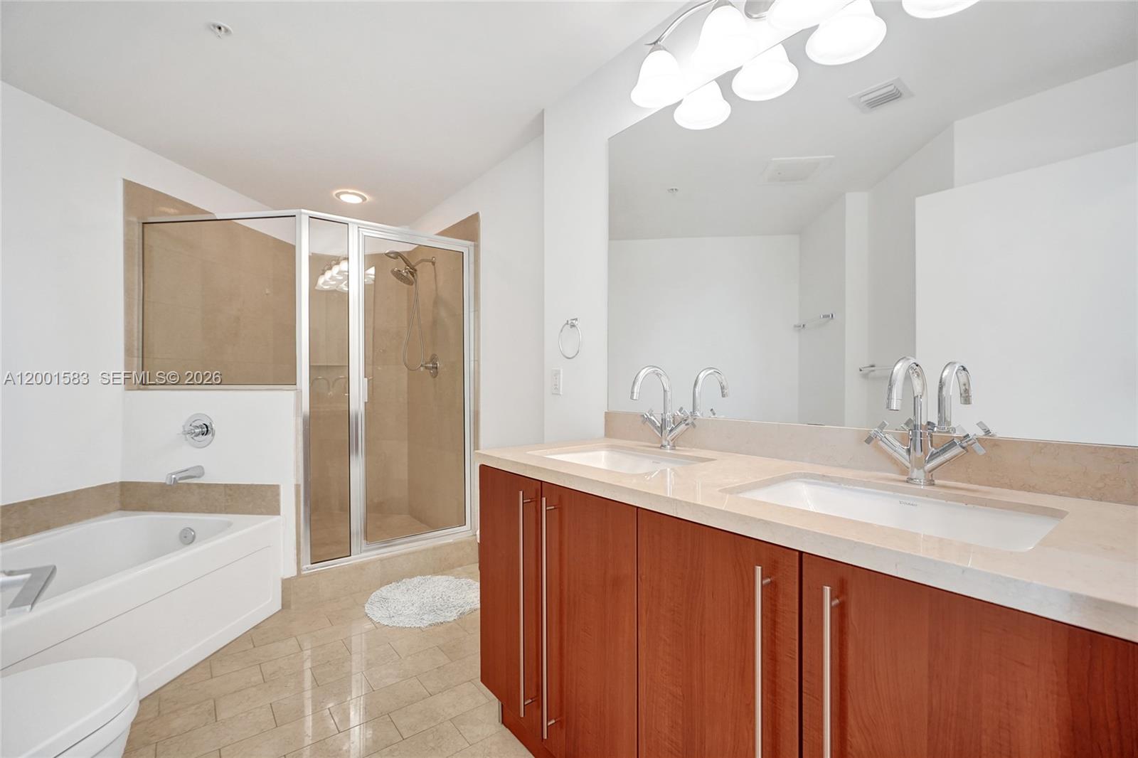 THE AXIS ON BRICKELL II C - Residential Lease
