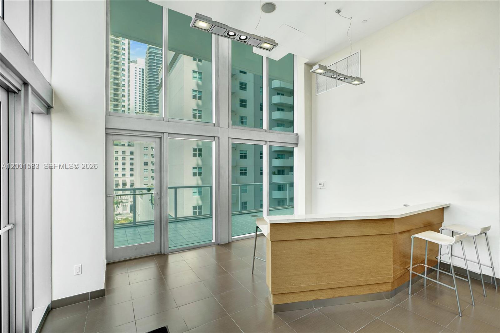 THE AXIS ON BRICKELL II C - Residential Lease