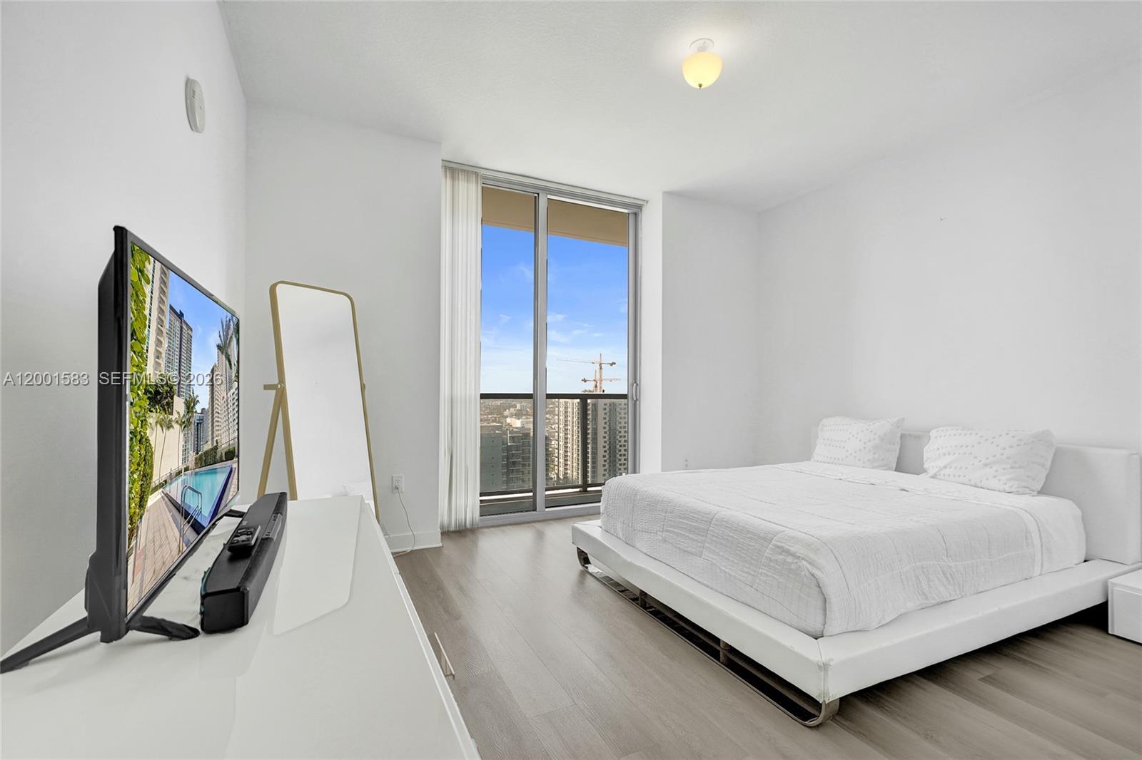 THE AXIS ON BRICKELL II C - Residential Lease