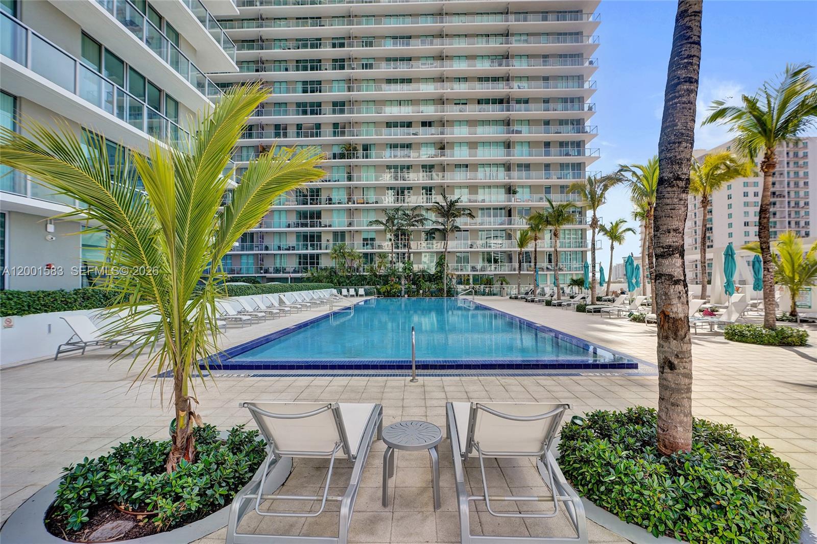 THE AXIS ON BRICKELL II C - Residential Lease