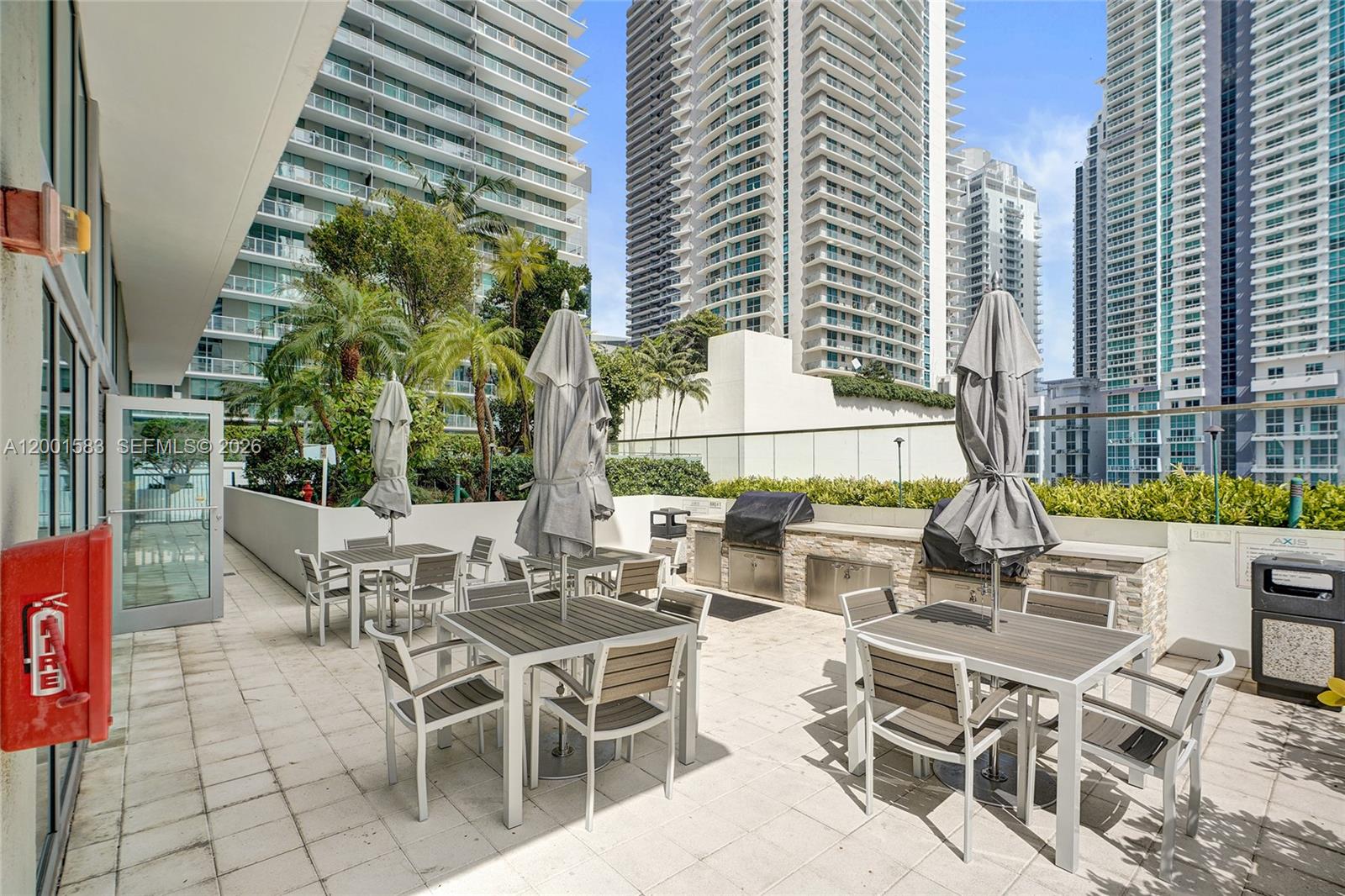 THE AXIS ON BRICKELL II C - Residential Lease