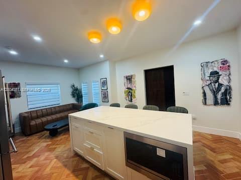 905 SW 13th Ct 905