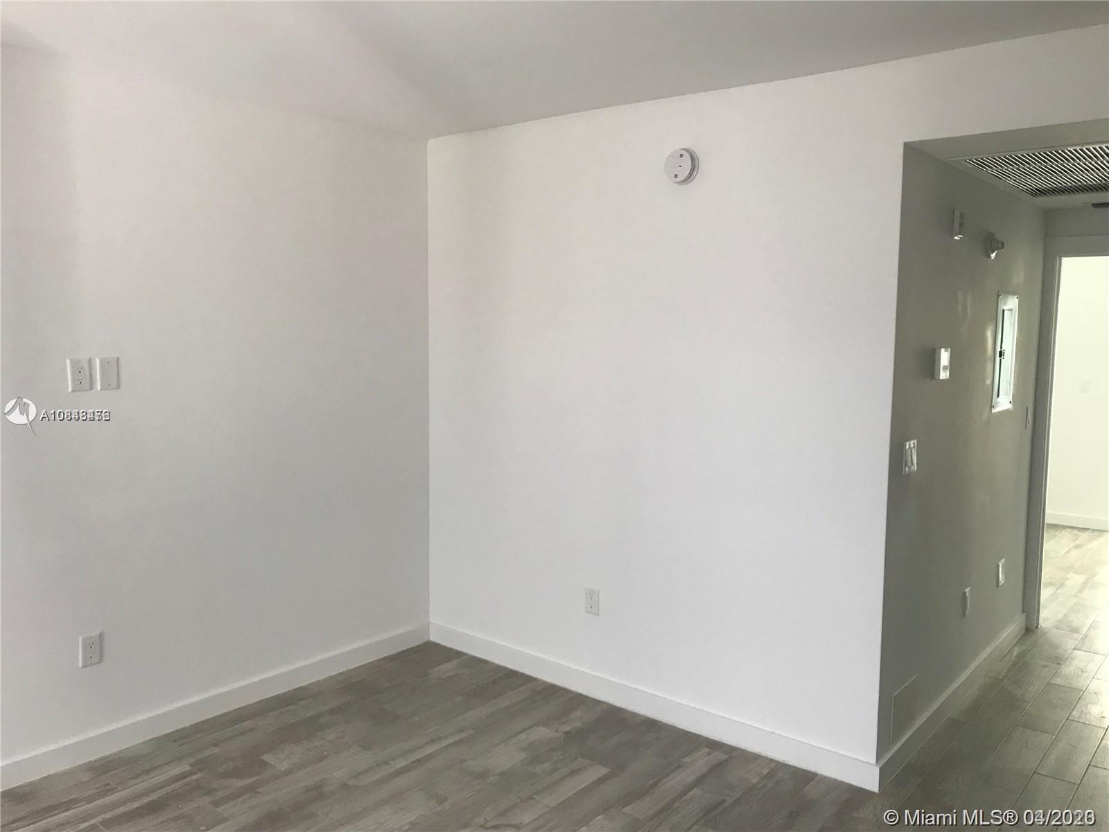 1035 Euclid - Residential Lease