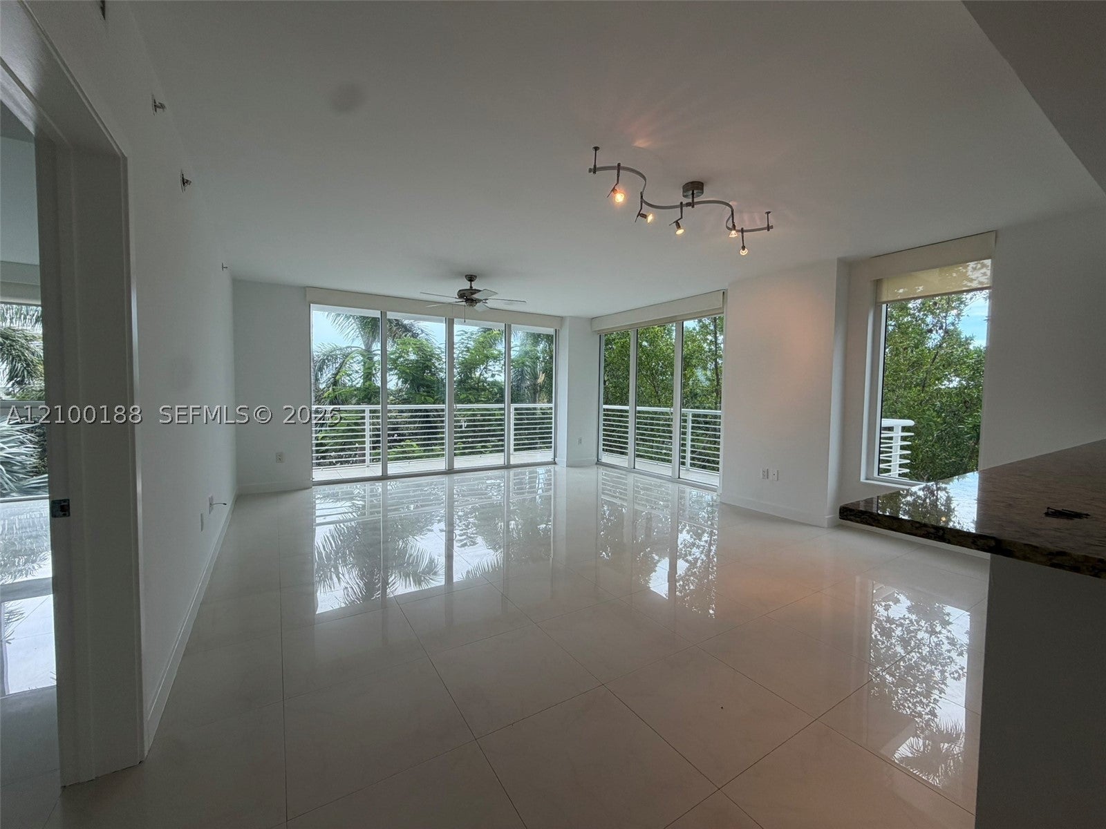2821 N Ocean Blvd 305S