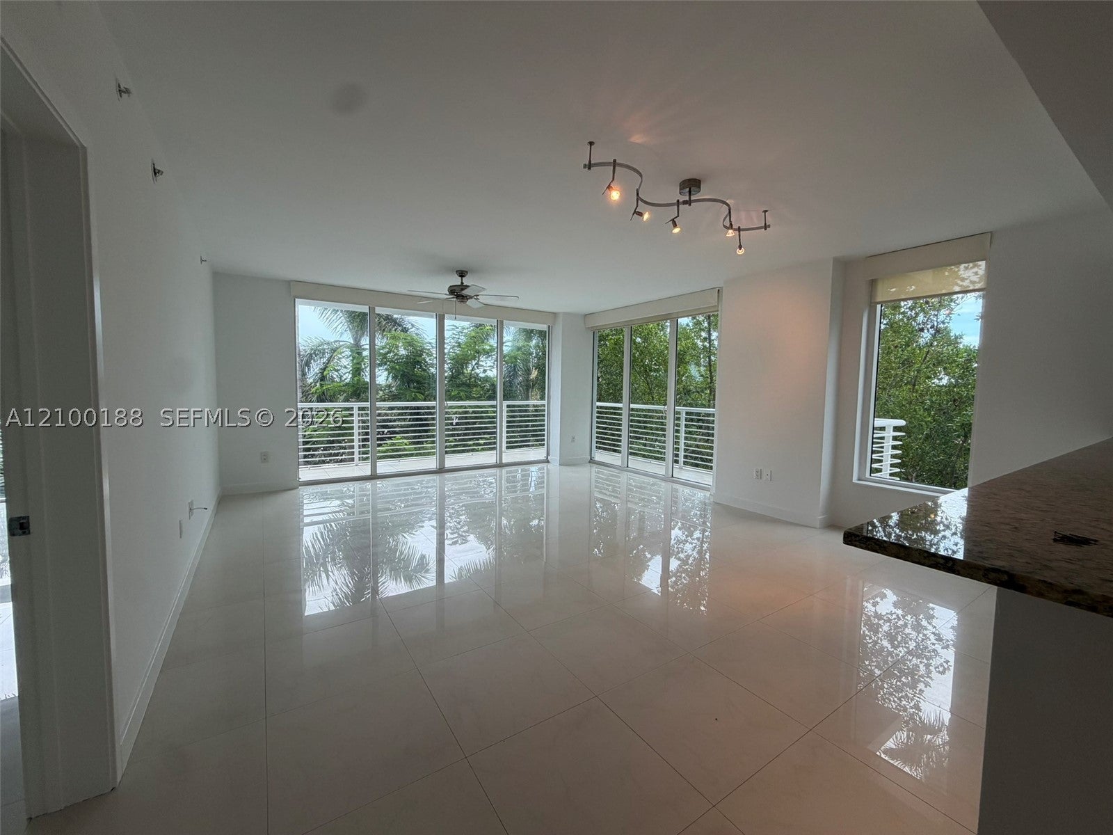 2821 N Ocean Blvd 305S