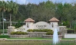 CANYON LAKES 6 - Residential