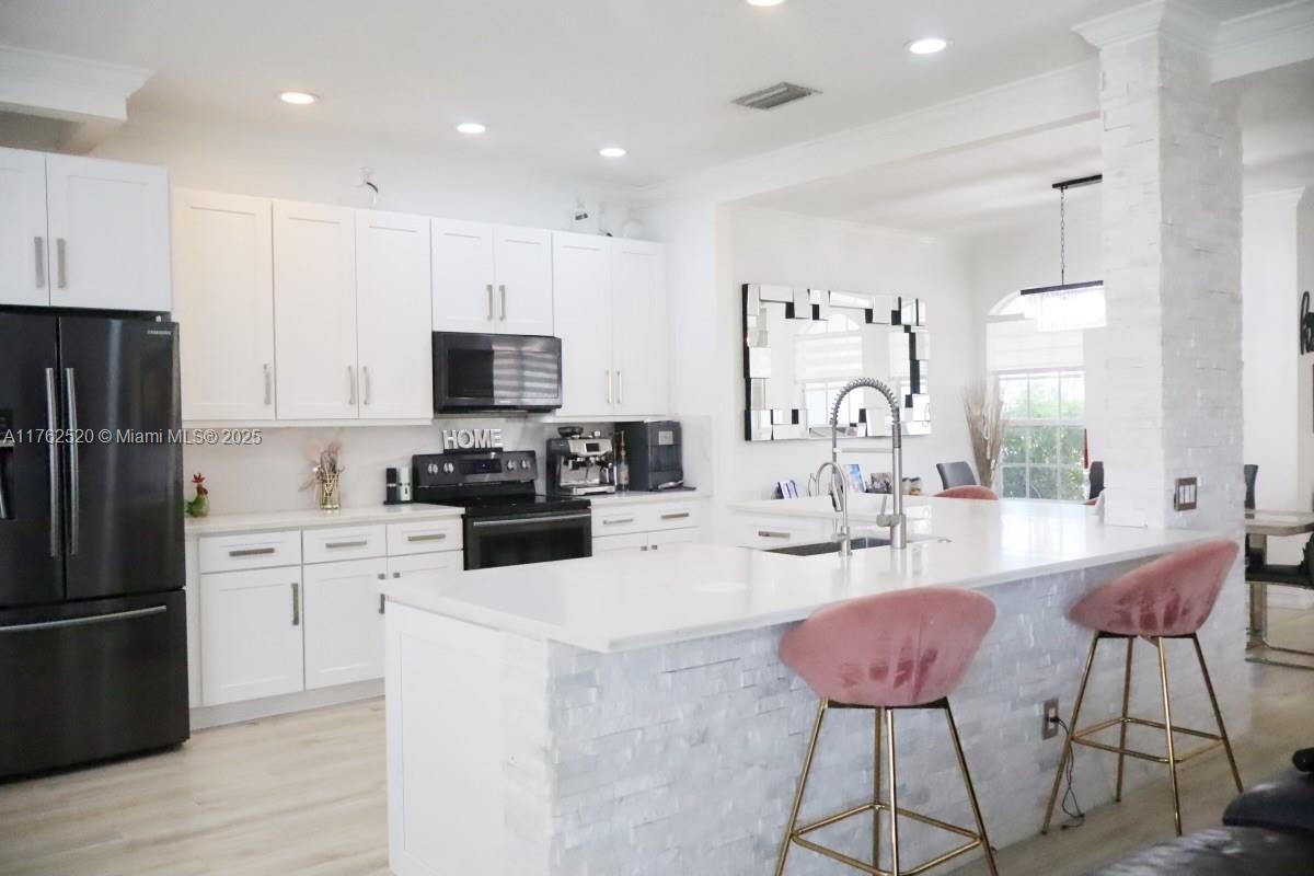 CANYON LAKES 6 - Residential