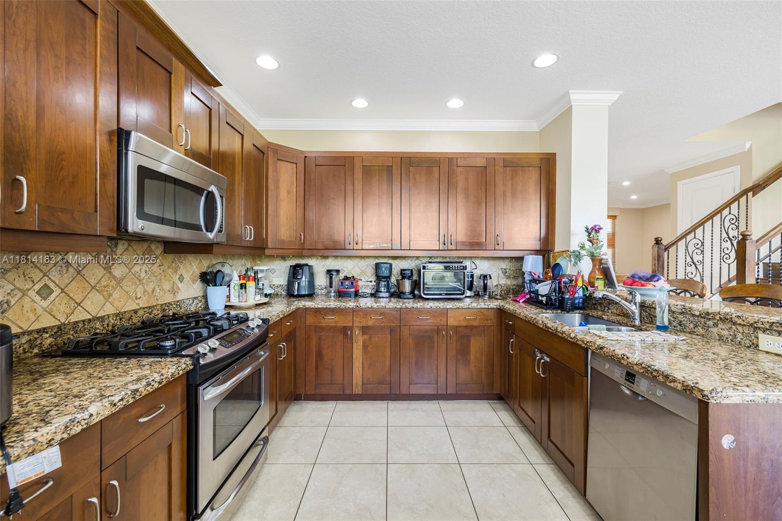 VILLA CASTILLE CONDO - Residential