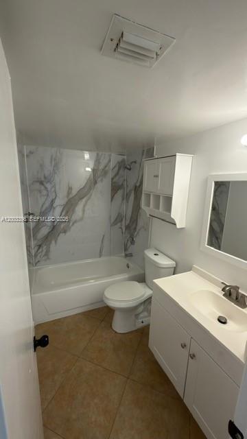 Lakeshore Condo 11 - Residential Lease