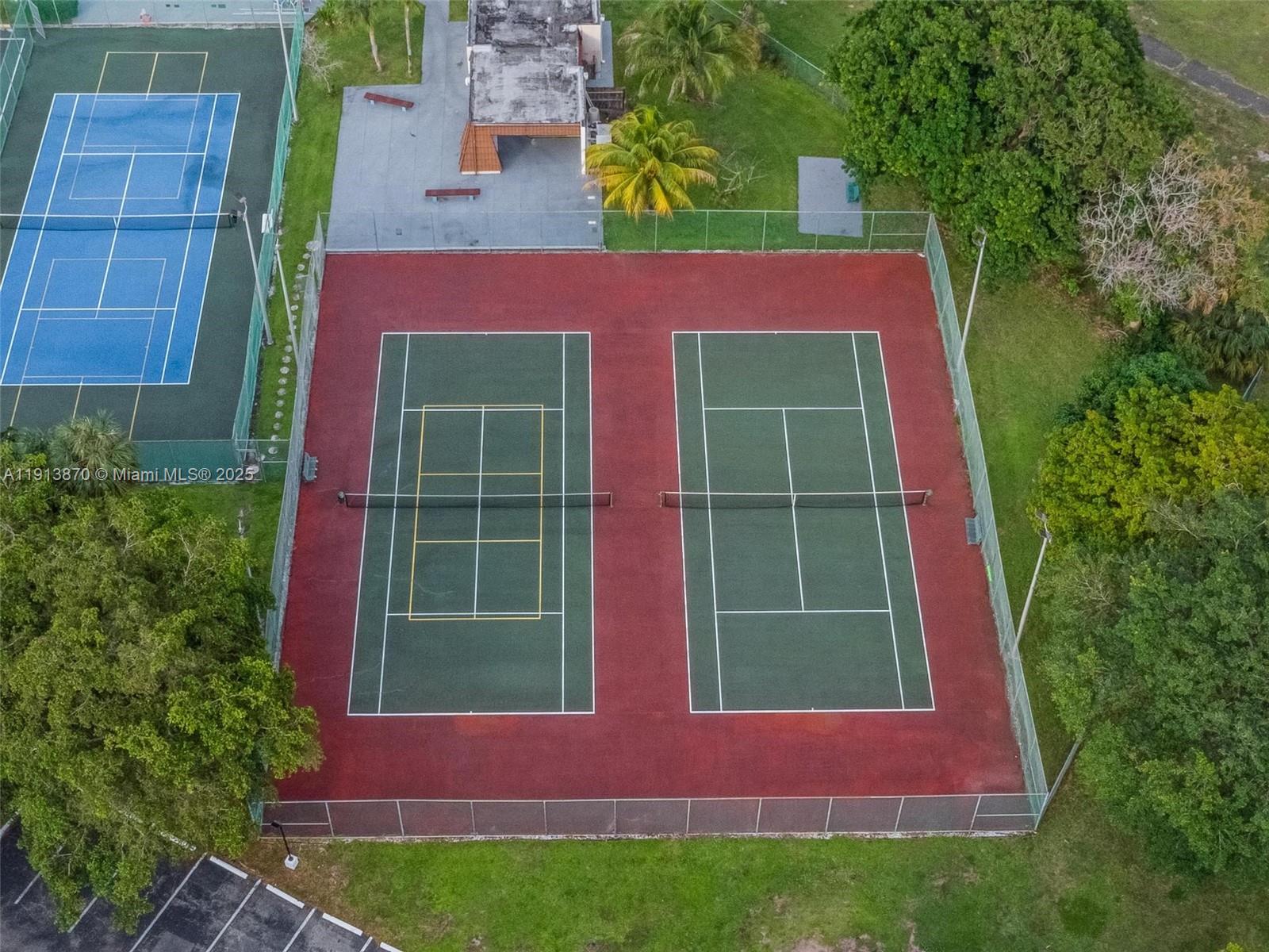 CONDOMINIUM 2 OF ENVIRON - Residential