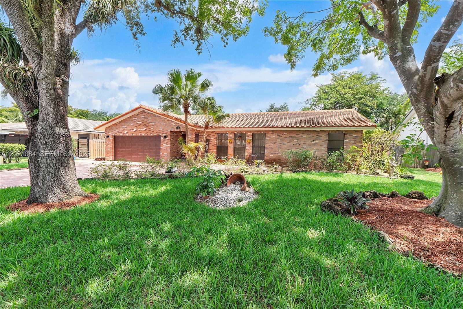 CYPRESS GLEN - Residential