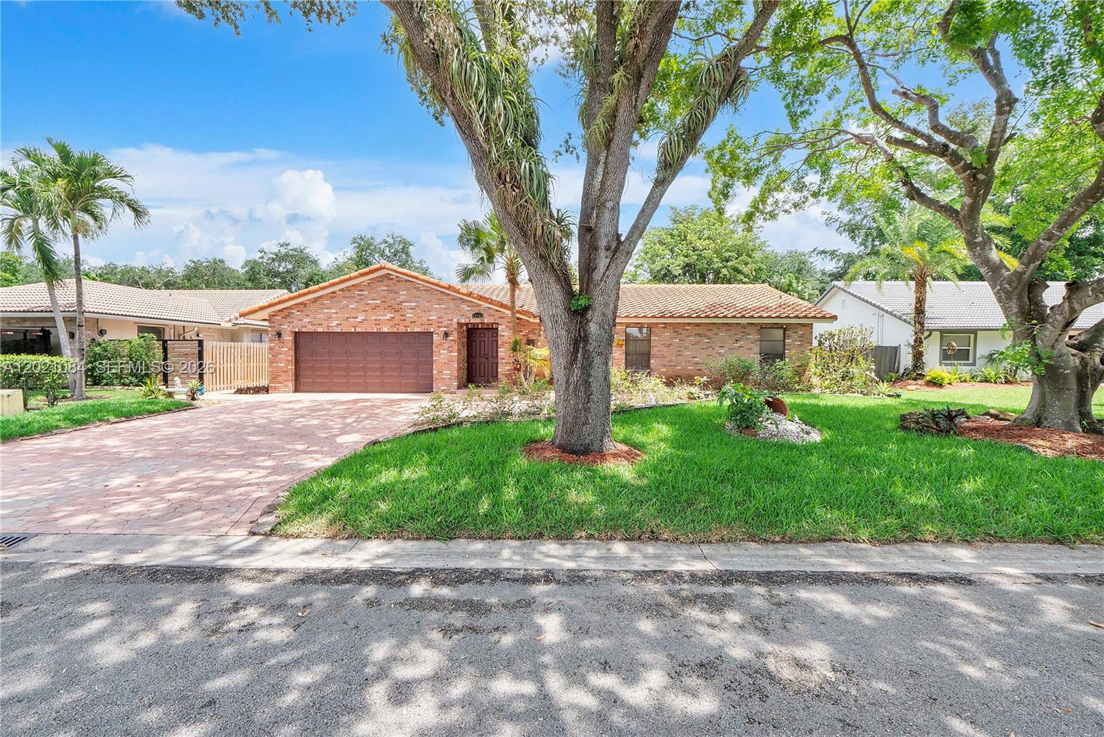 CYPRESS GLEN - Residential