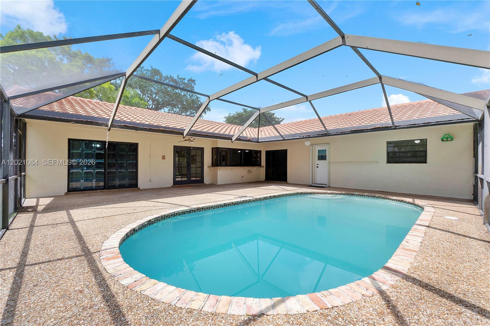 CYPRESS GLEN - Residential