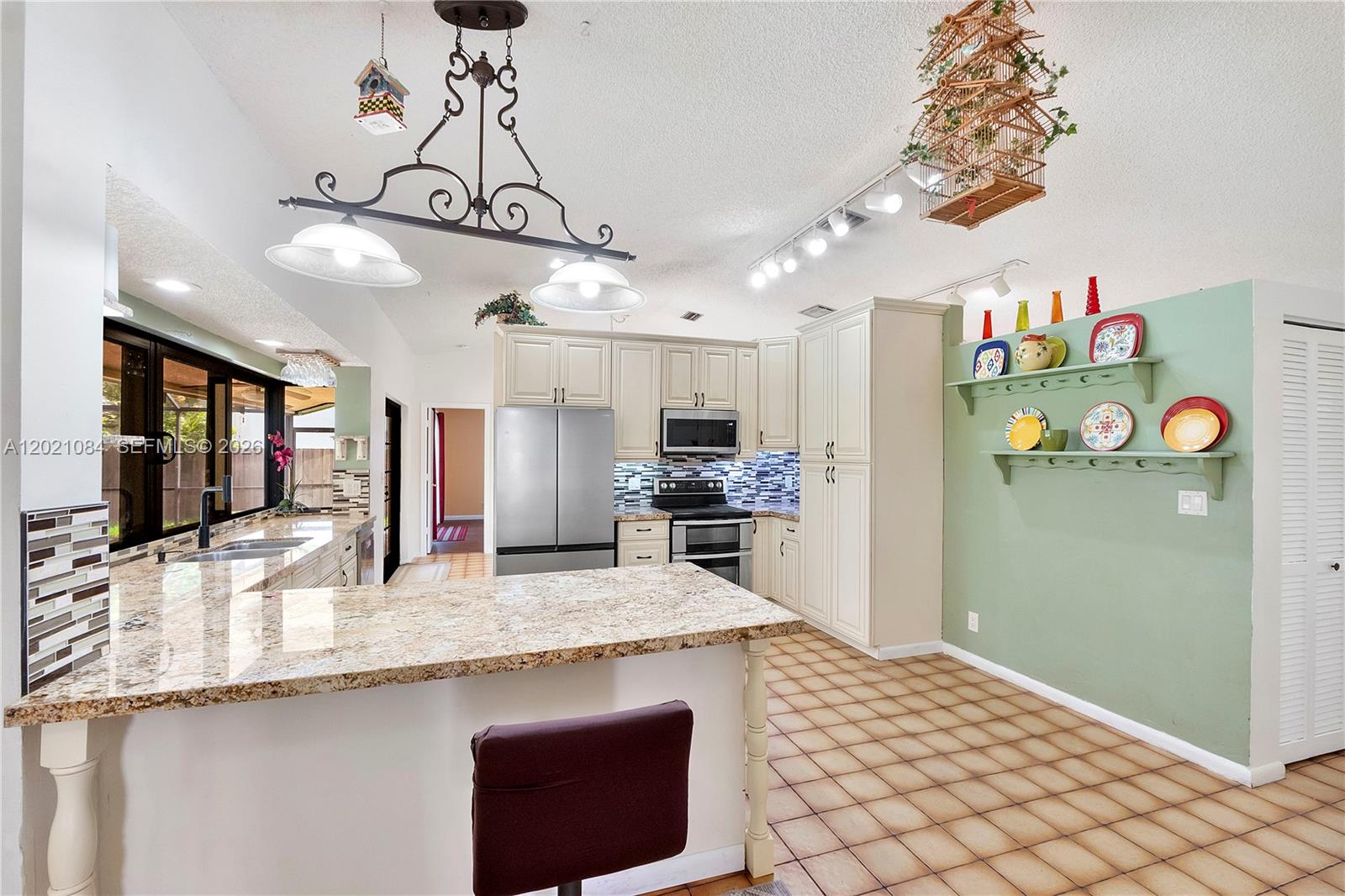 CYPRESS GLEN - Residential