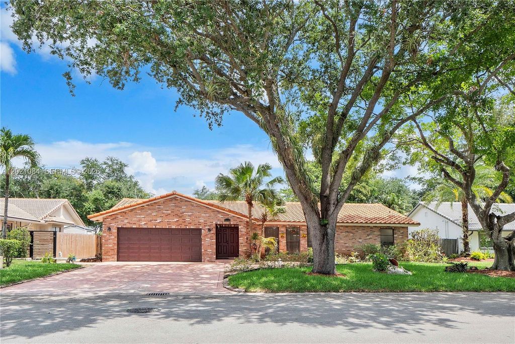Photo of 11111 NW 7th St, Coral Springs, FL 33071 (MLS # A12021084)