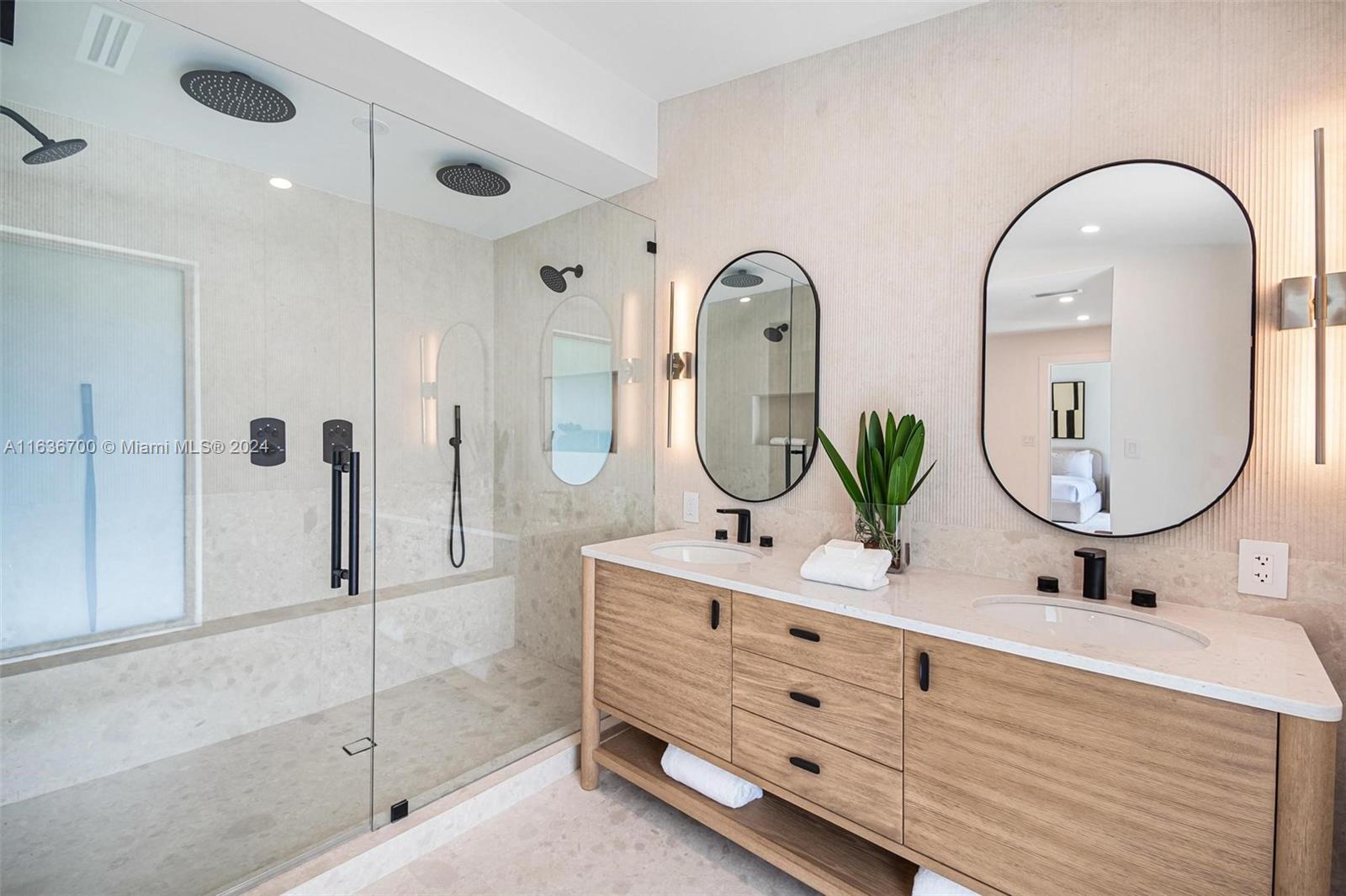 MIAMI SHORES SEC 2 - Residential