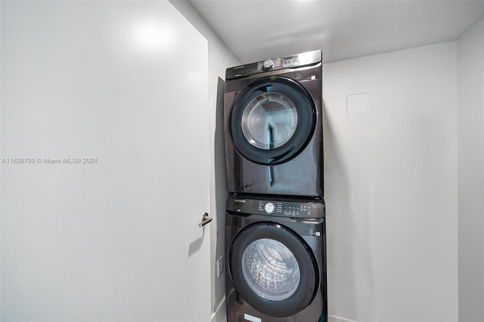 MIAMI SHORES SEC 2 - Residential