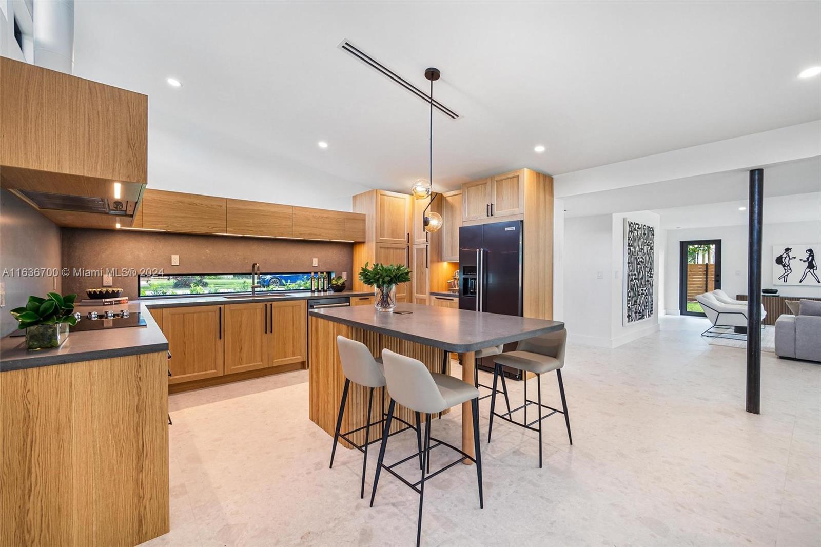 MIAMI SHORES SEC 2 - Residential