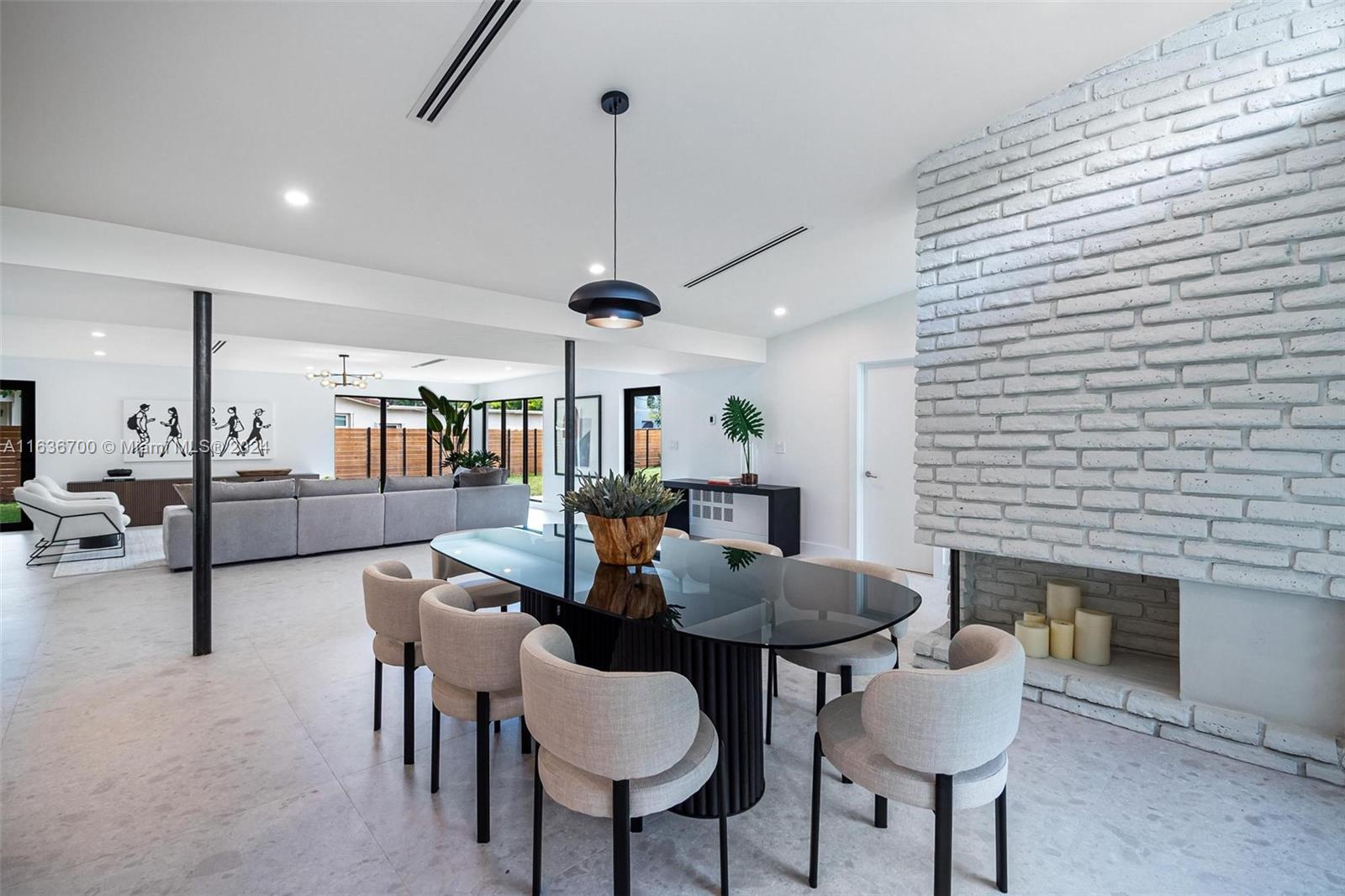 MIAMI SHORES SEC 2 - Residential