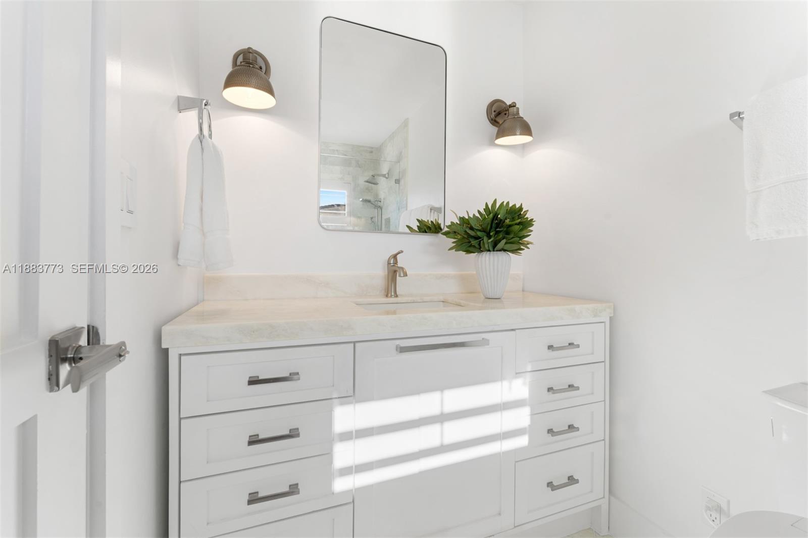 CORAL BAY SEC B - Residential