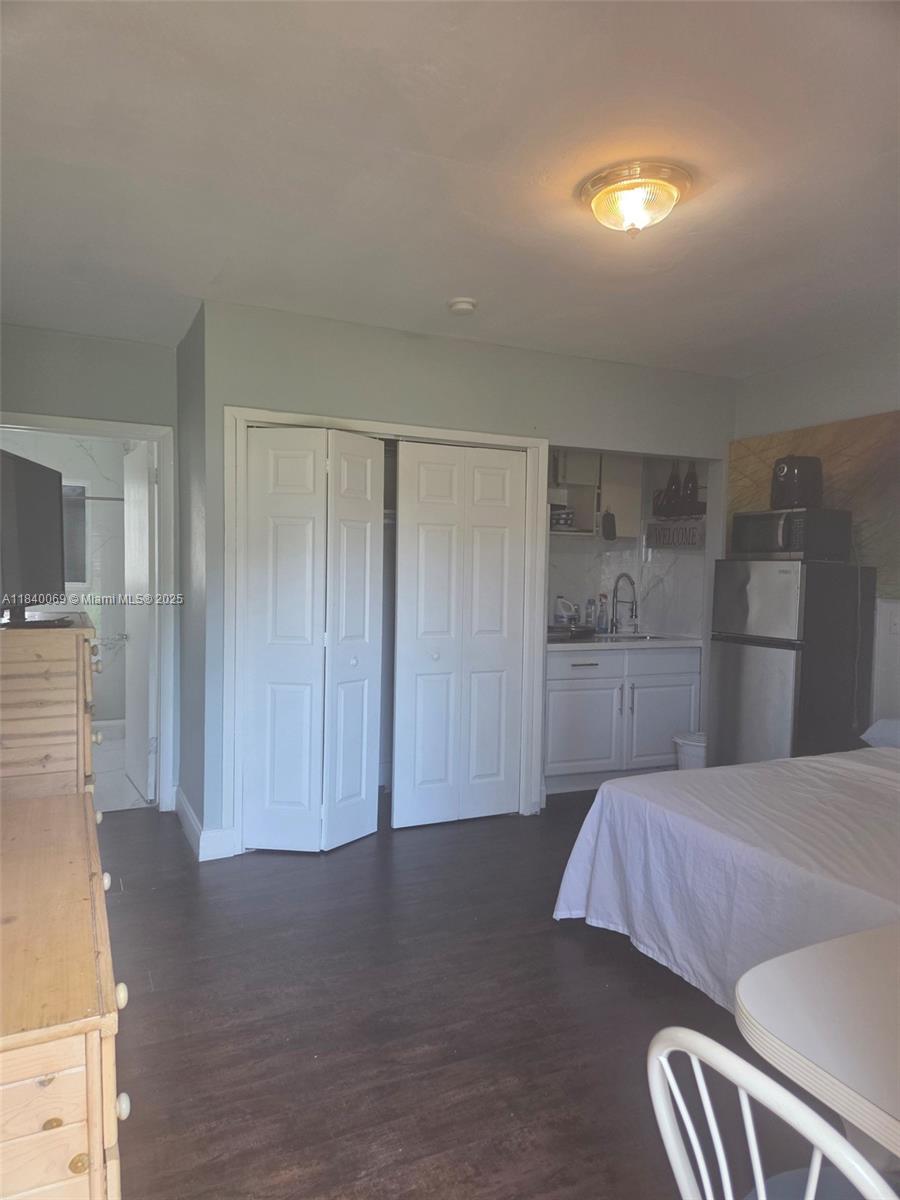 206 SW 3rd St 2