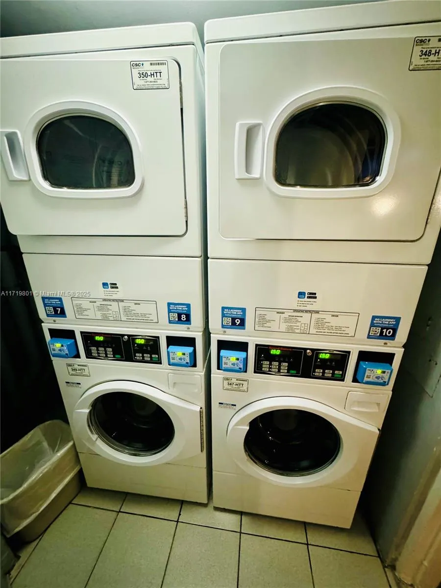 Miami, Florida 33137, United States, 1 Bedroom Bedrooms, ,1 BathroomBathrooms,Residential,Pending,20305