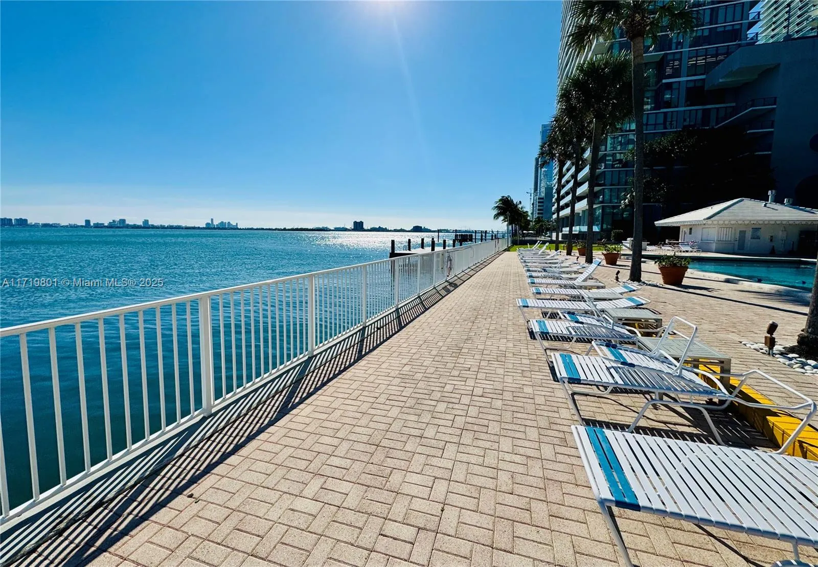 Miami, Florida 33137, United States, 1 Bedroom Bedrooms, ,1 BathroomBathrooms,Residential,Pending,20305