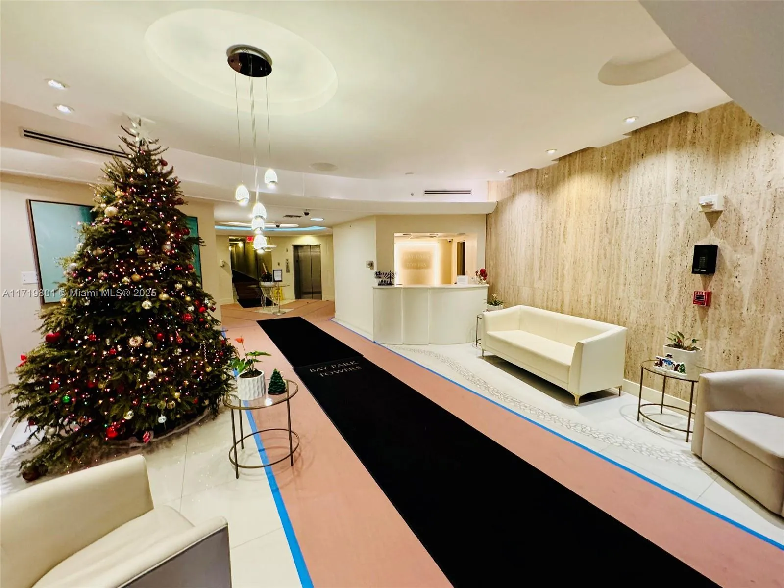 Miami, Florida 33137, United States, 1 Bedroom Bedrooms, ,1 BathroomBathrooms,Residential,Pending,20305