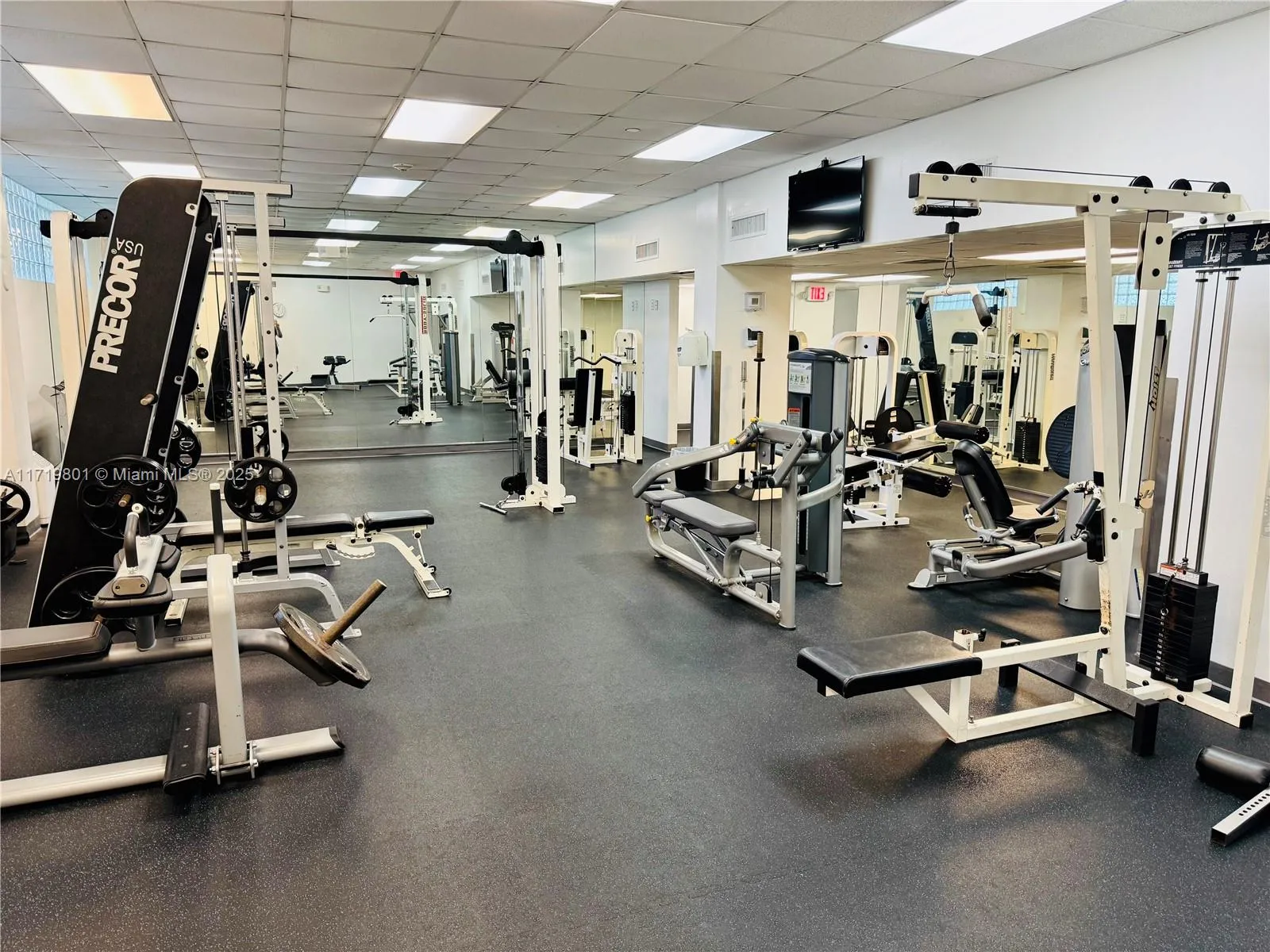 Miami, Florida 33137, United States, 1 Bedroom Bedrooms, ,1 BathroomBathrooms,Residential,Pending,20305