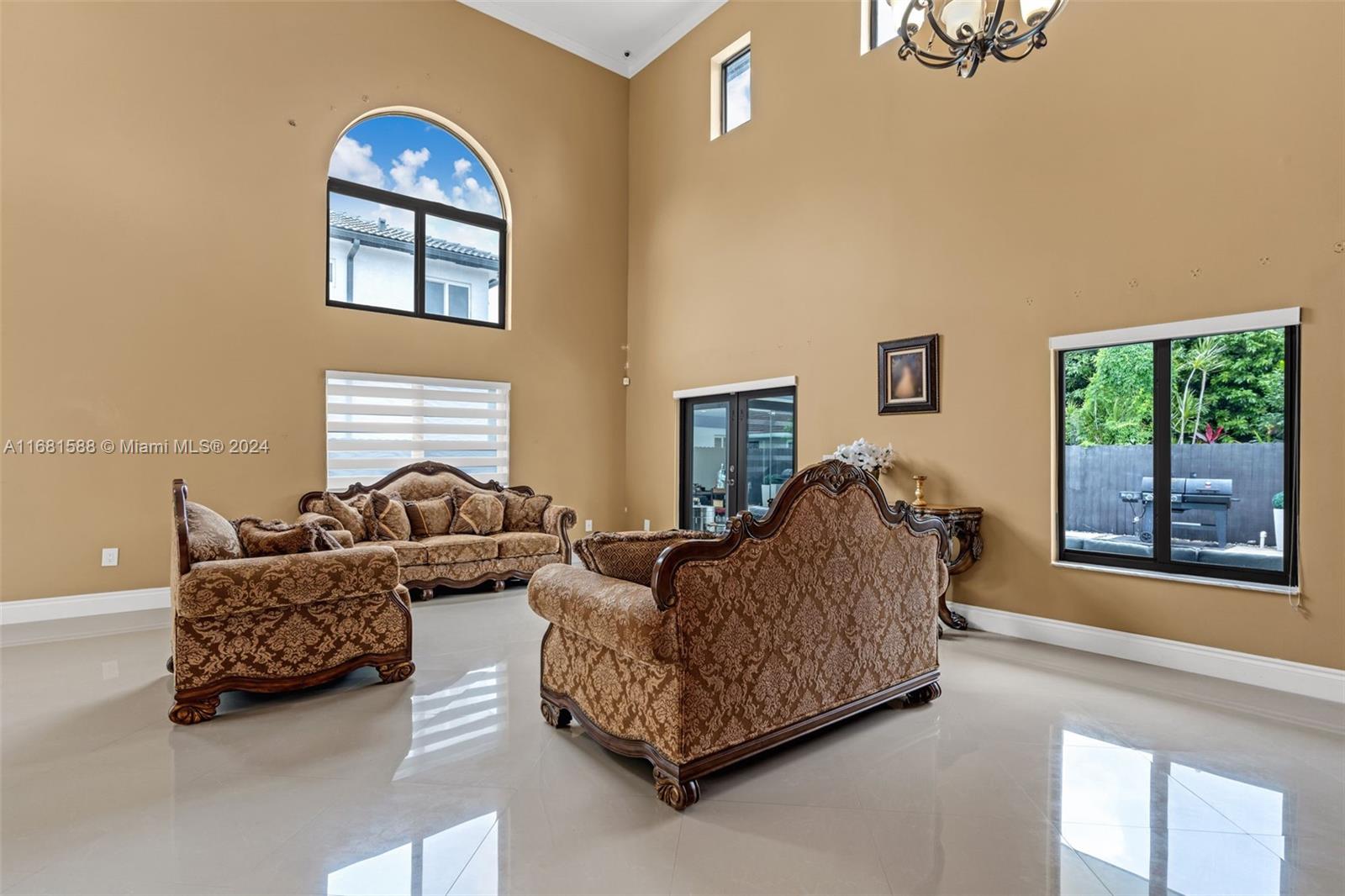 MILON VENTURE - Residential